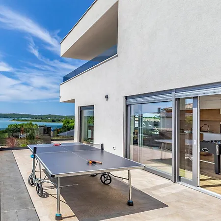 Cozy In With Sauna Vikendica