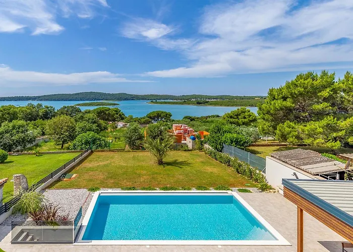 Vikendica Cozy In With Sauna *