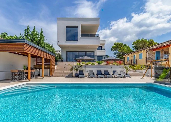 Cozy In With Sauna Vikendica