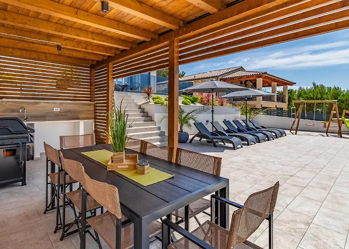 Holiday home Cozy In With Sauna Medulin